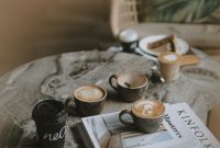 Wallpaper Coffee Latte on Table