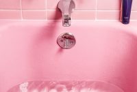 Wallpaper White Bathtub Filled with Water