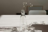 Wallpaper Clear Glass Vase