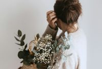 Wallpaper Woman Carrying White Flower Plant