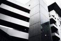 Wallpaper Gray Concrete Building During Daytime