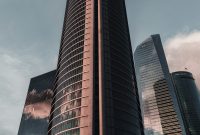 Wallpaper Brown and Black High Rise Building